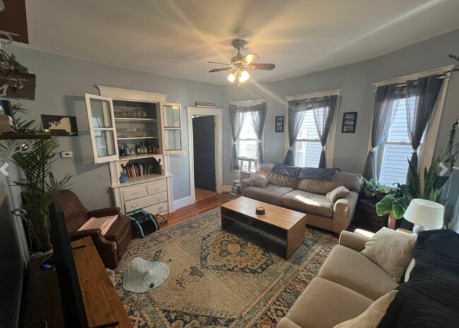 Foto del edificio - 294 Highland Ave