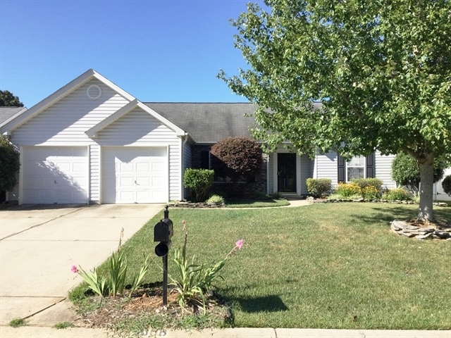 Building Photo - 4008 Edgeview Dr