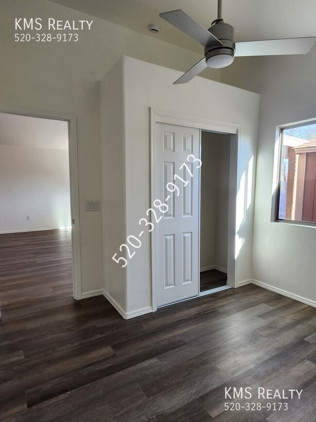 Foto del edificio - 6603 E Ladonna Ln