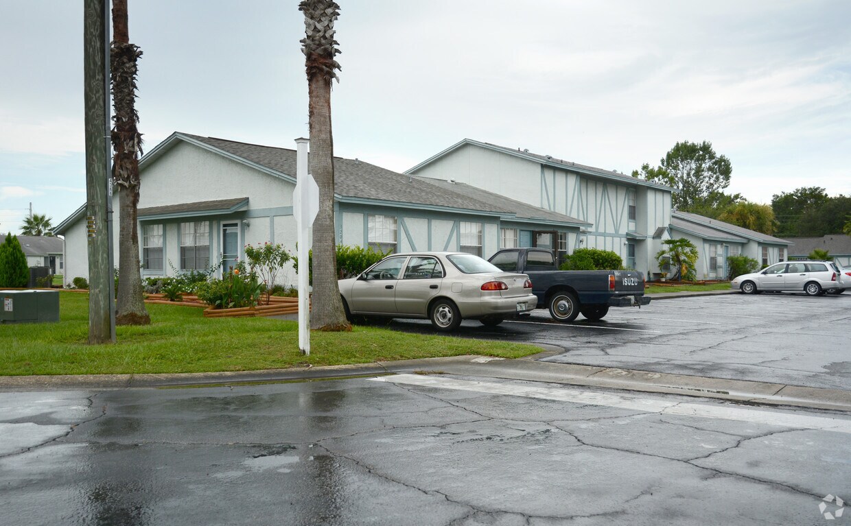 Primary Photo - Condolodge Apartments