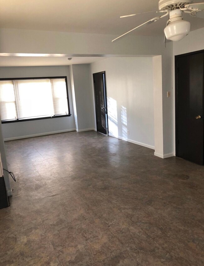 Foto del edificio - 3139 S Parnell Ave