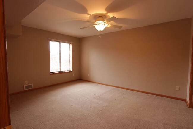 Foto del edificio - W192S7839 Overlook Bay Rd