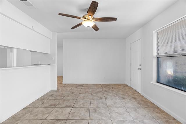 Building Photo - 3900 Camelot St