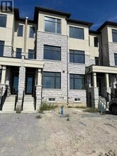 Building Photo - 161 Berczy Grn Dr