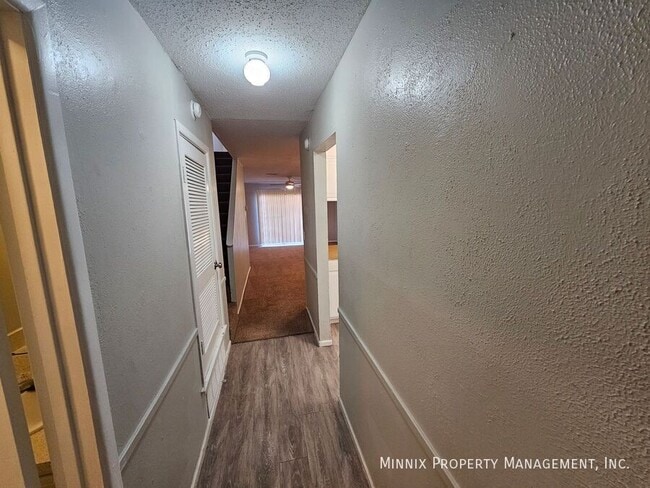 Building Photo - 1708 Yonkers-B