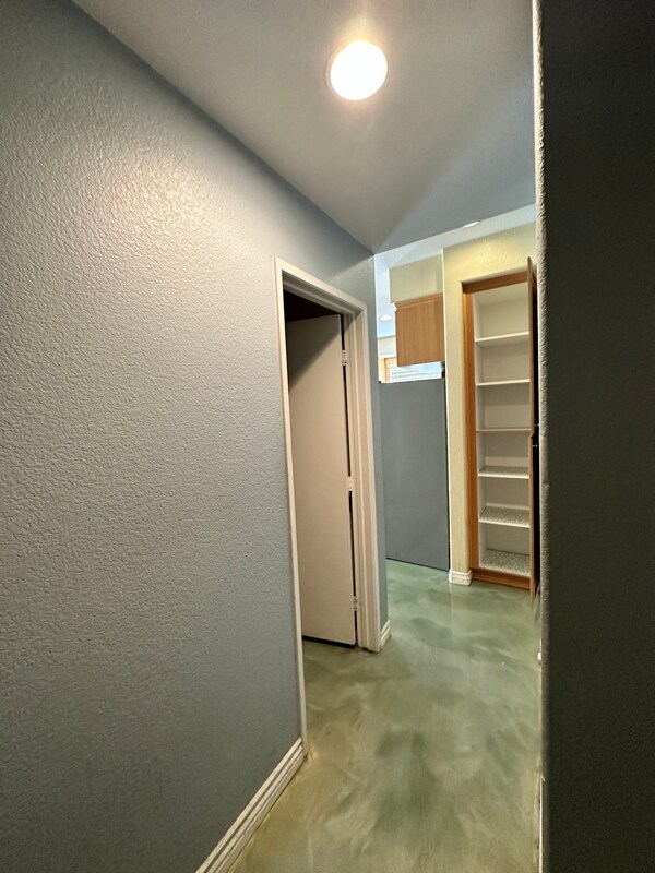 Building Photo - 1431 Trouville Ln