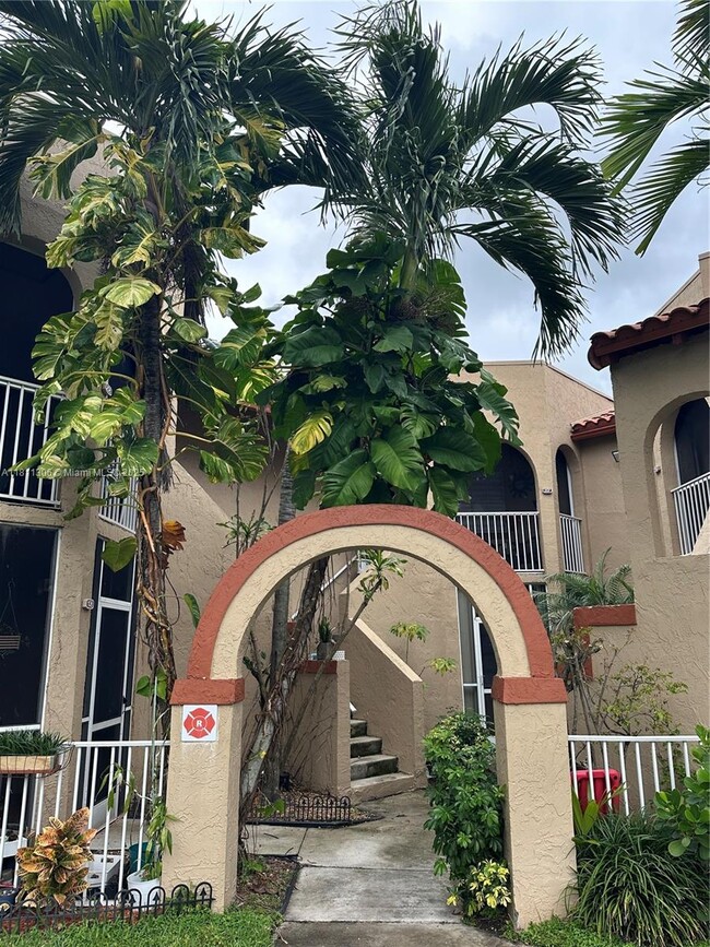 Foto del edificio - 8621 SW 5th St