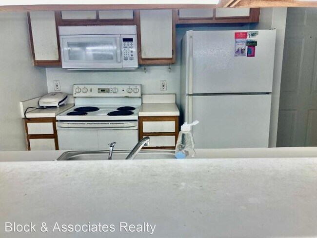 Foto del edificio - 1 br, 1 bath House - 1410-202 Collegiate C...