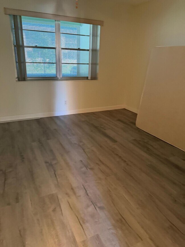 Foto del edificio - 79 Dorchester E