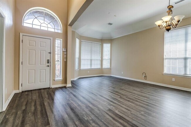 Foto del edificio - 1432 Timber Ridge Dr
