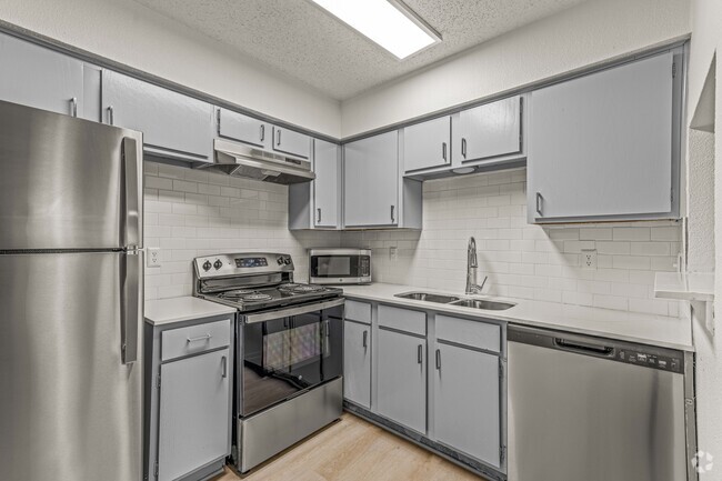 Studio, 1BA - 500SF A1 Kitchen - Falltree Apartments