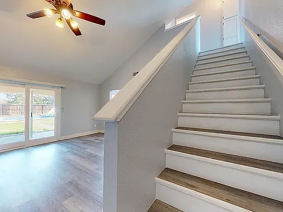 Foto del edificio - 15732 Warfield Rd