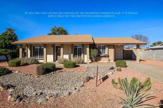Building Photo - 1408 W Piute Ave