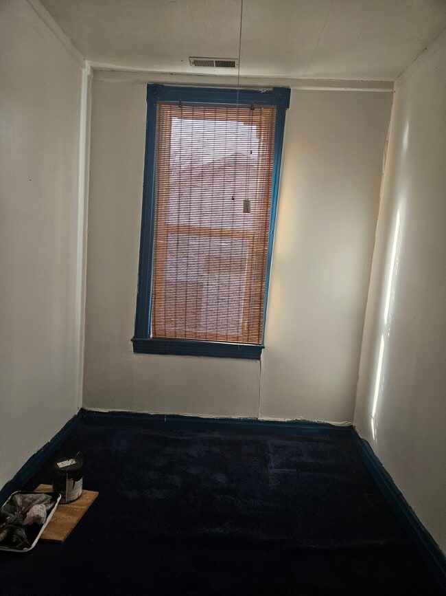 Dormitorio número 2 - 948 Harlan Ave
