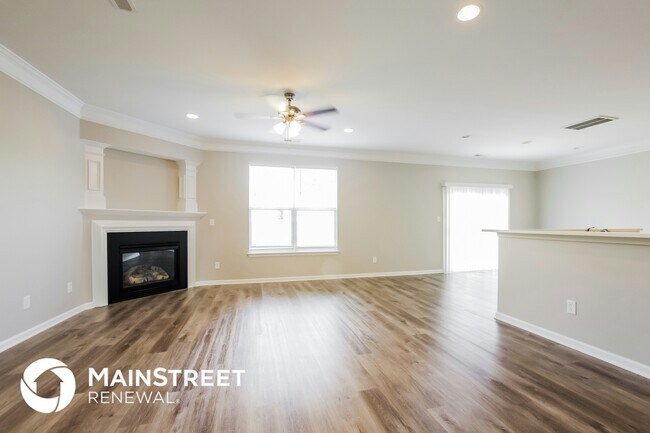 Building Photo - 4208 Bathurst Dr