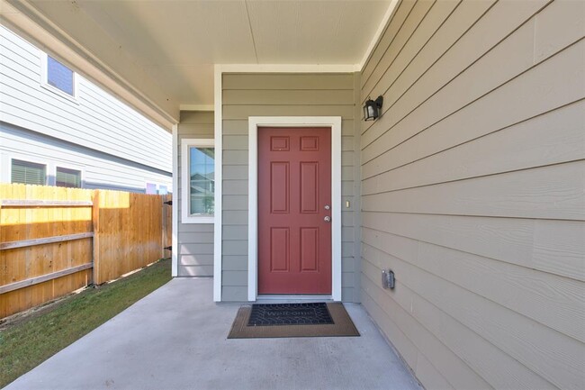 Foto del edificio - 200 Driftwood Ln
