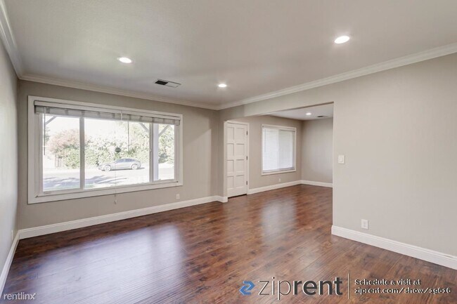 Foto del edificio - 3 br, 2 bath House - 9943 Broadmoor Drive,...