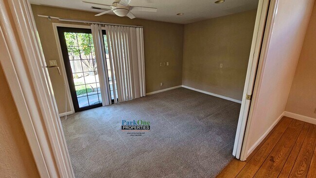 Building Photo - Great Single Family Home in Northgate Area