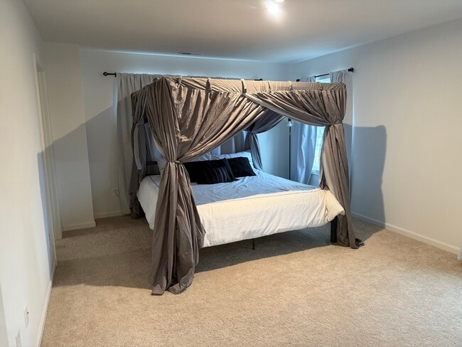 Foto del edificio - 13359 Vickery Rdg Dr