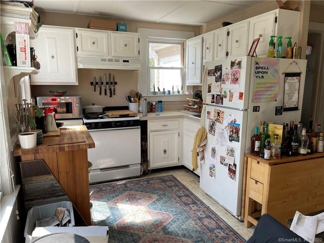 Building Photo - 30 Cottage St