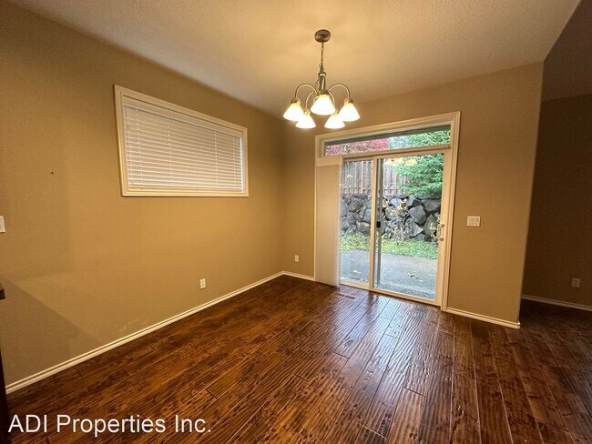 Building Photo - 5 br, 2.5 bath House - 12943 SW Takena Court