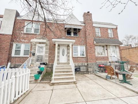 Photo - 4246 Castor Ave Townhome