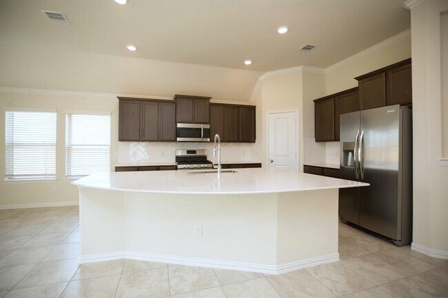 Building Photo - 10702 Balivcar Ct