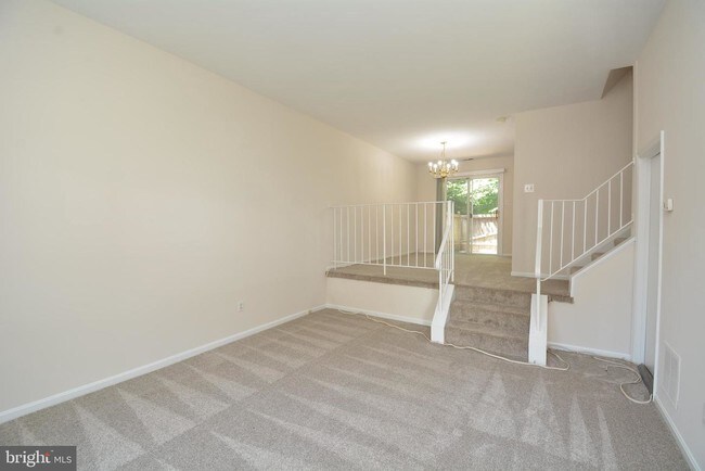 Building Photo - 6009 Selwood Pl