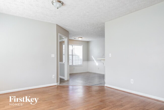 Building Photo - 120 Grayview Ct