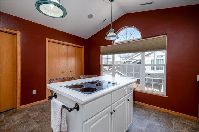 Foto del edificio - 1307 Crossings Ct NE