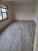 Building Photo - 119 1st St N