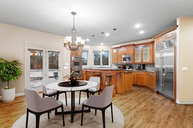 Foto del edificio - 7125 Polo Ridge Dr