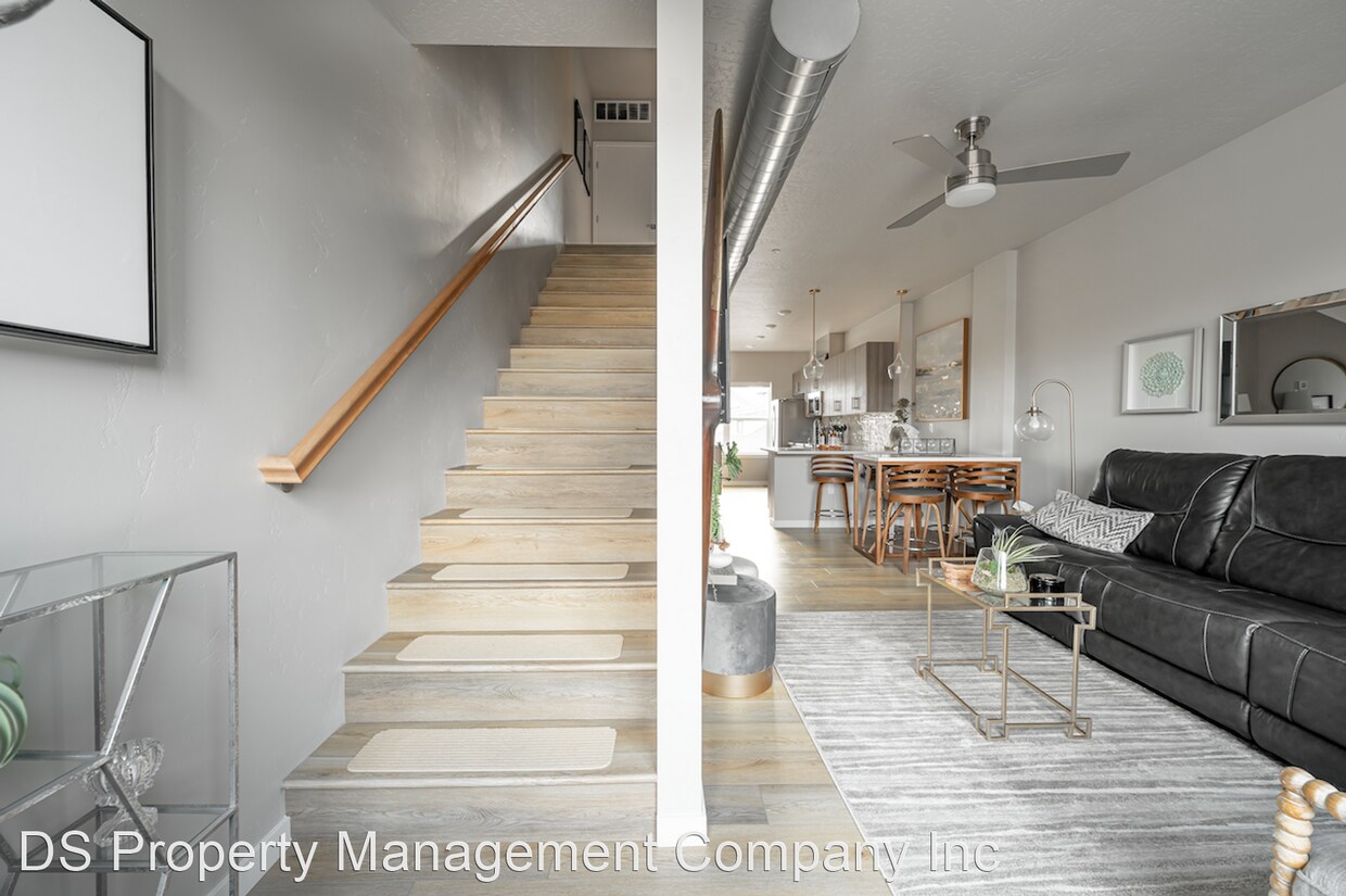 Foto del edificio - 2 br, 2.5 bath House - 3525 N Waterhouse Ln