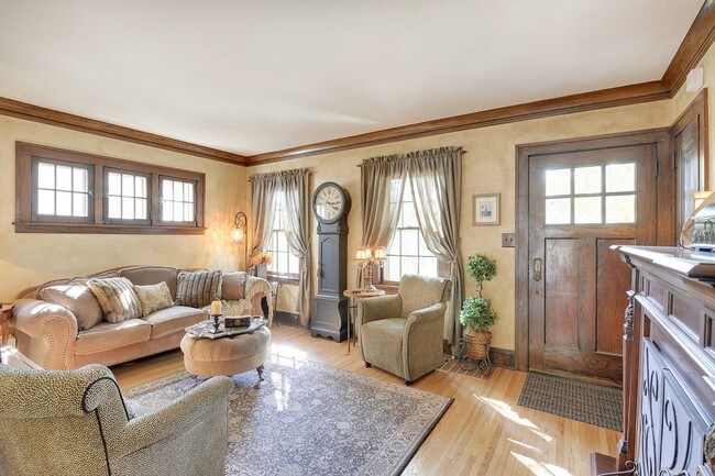 Foto del edificio - 5005 Abbott Ave S