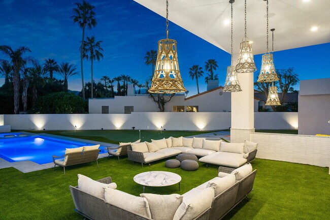 Foto del edificio - 25 Clancy Ln S