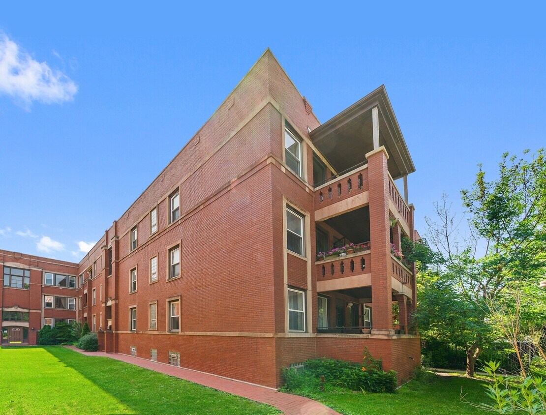 6107 S Kimbark Ave Unit 1W, Chicago, IL 60637 Condo for Rent in
