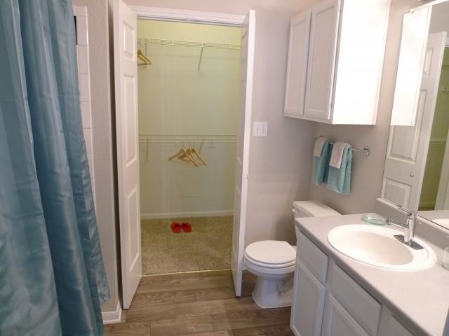 Bathroom With Walk In Closets - The Pavilions