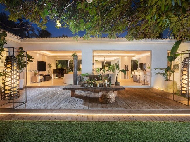 Foto del edificio - 2840 Flamingo Dr
