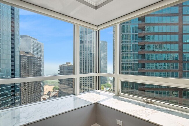 Foto del edificio - 512 N McClurg Ct