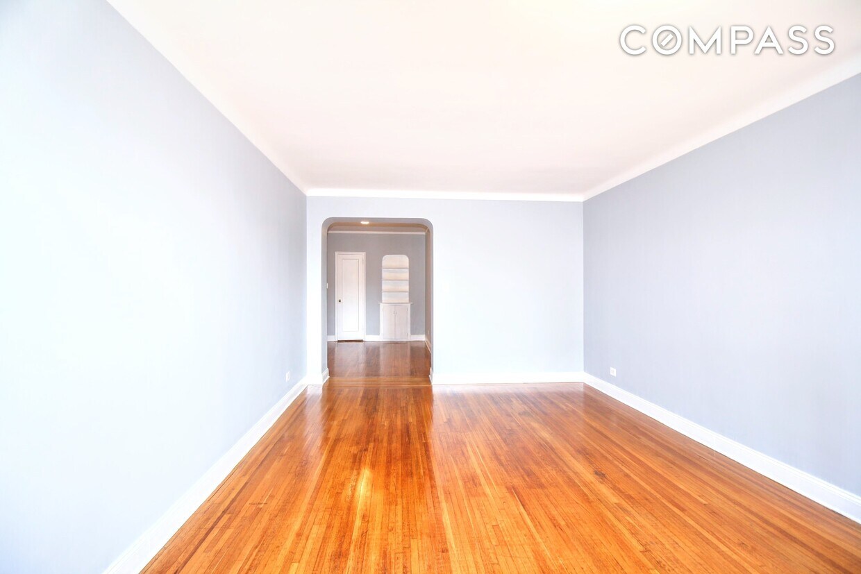 10915 Queens Blvd Unit 5G, Queens, NY 11375 Apartment for Rent in