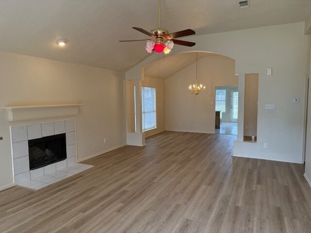 Foto del edificio - 2110 Bay View Dr