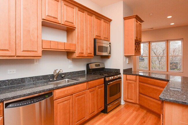 Foto del edificio - 530-1530 W Huron St