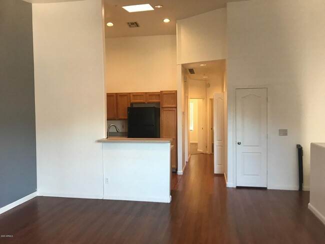 Foto del edificio - 2 bed / 2 Bath Townhouse in Mesa!