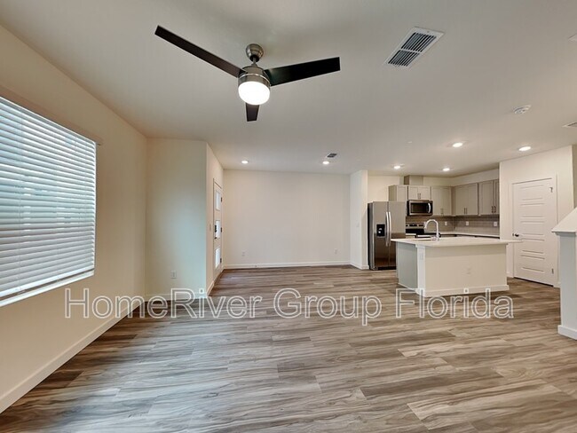 Foto del edificio - 258 Capulet Cv