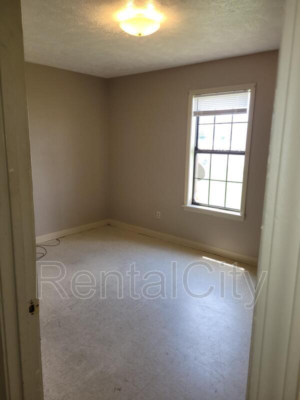 Building Photo - 1110 Cherokee Cir