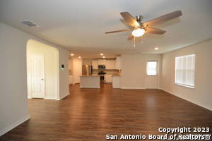 Building Photo - 818 Brown Thrasher