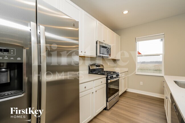 Building Photo - 2356 S Carlota Dr