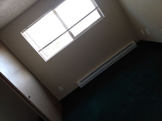 Foto del edificio - 2 bedroom 1 bathroom ground floor apartment - Granvue Apartments