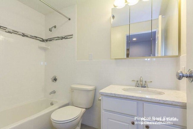 Foto del edificio - Ocean Views - Move in Ready!