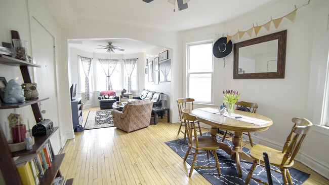 Foto del edificio - 3549 W Shakespeare Ave